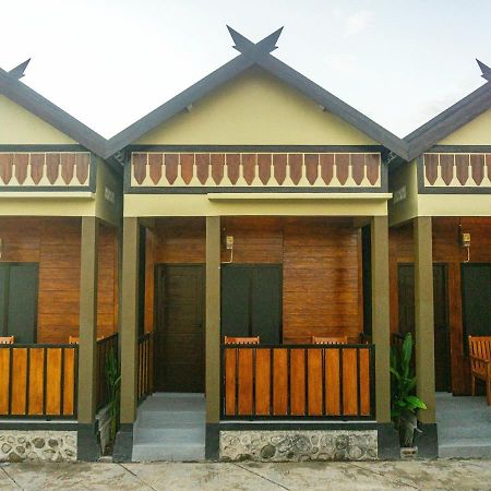 Grand Khalifah Guesthouse Sumbawa المظهر الخارجي الصورة